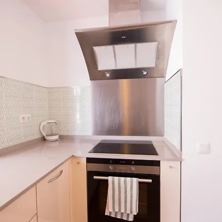 Surfers Retreat (adults Only) Hostel