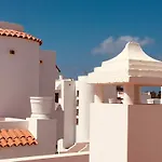 Surfers Retreat (adults Only) אכסניה