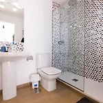 Surfers Retreat (adults Only) אכסניה *