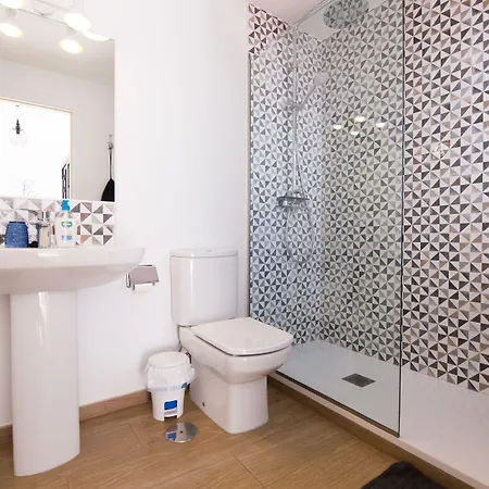 Surfers Retreat (adults Only) Hostal *